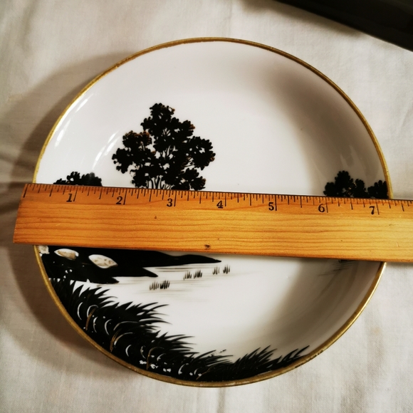 Hand-painted Nippon Black and White and Gold Ceramic Dish - Picture 12 of 13